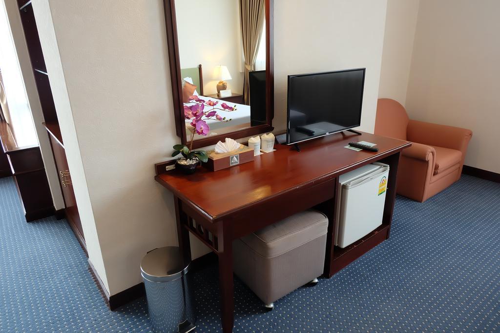 Tarin Hotel Chiang Mai Eksteriør bilde